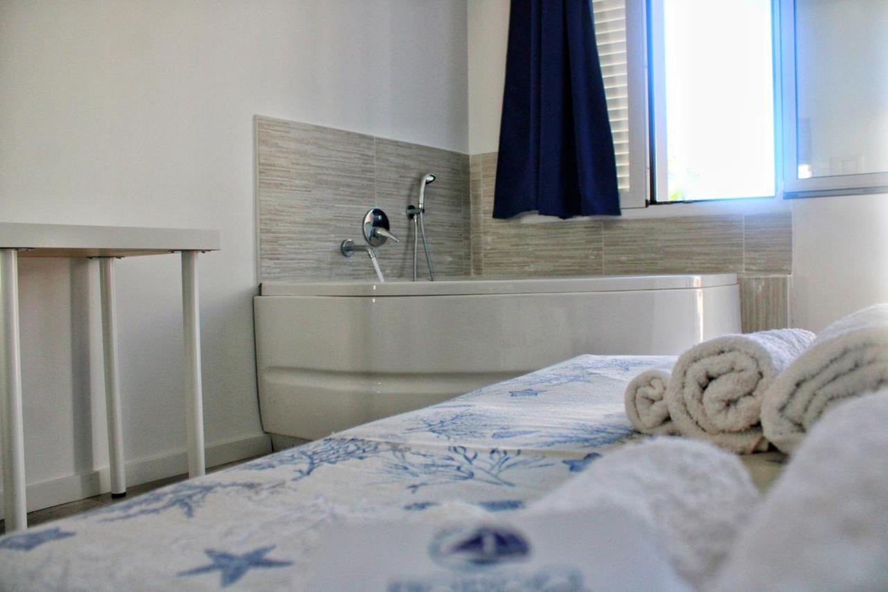 Borgo Marino Suite B&B 체팔루 외부 사진